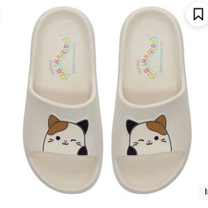 NWT Adult Squishmallows Cream Cat Face Slides